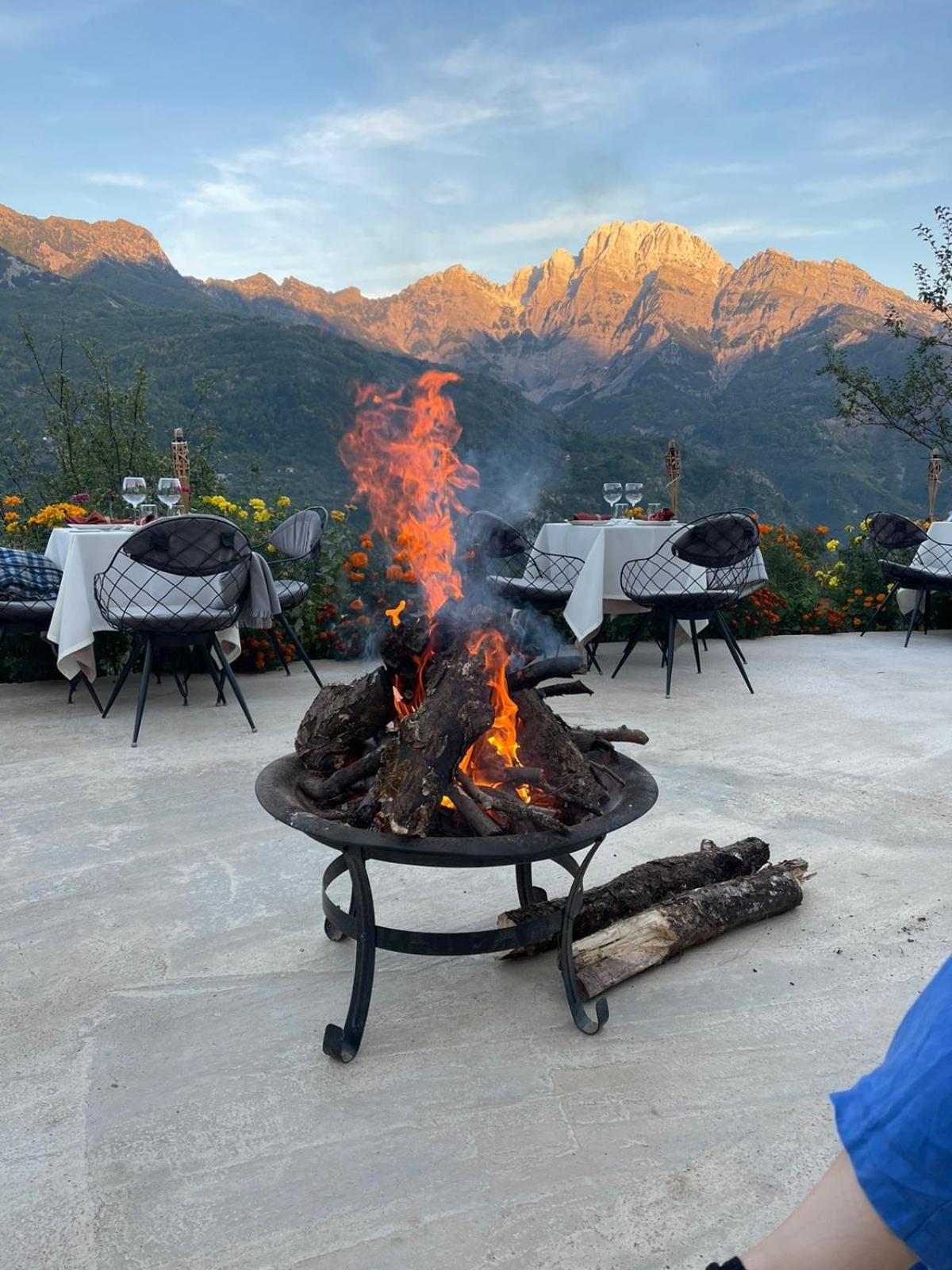 Vidis Chalet Boutique Hotel Theth Extérieur photo
